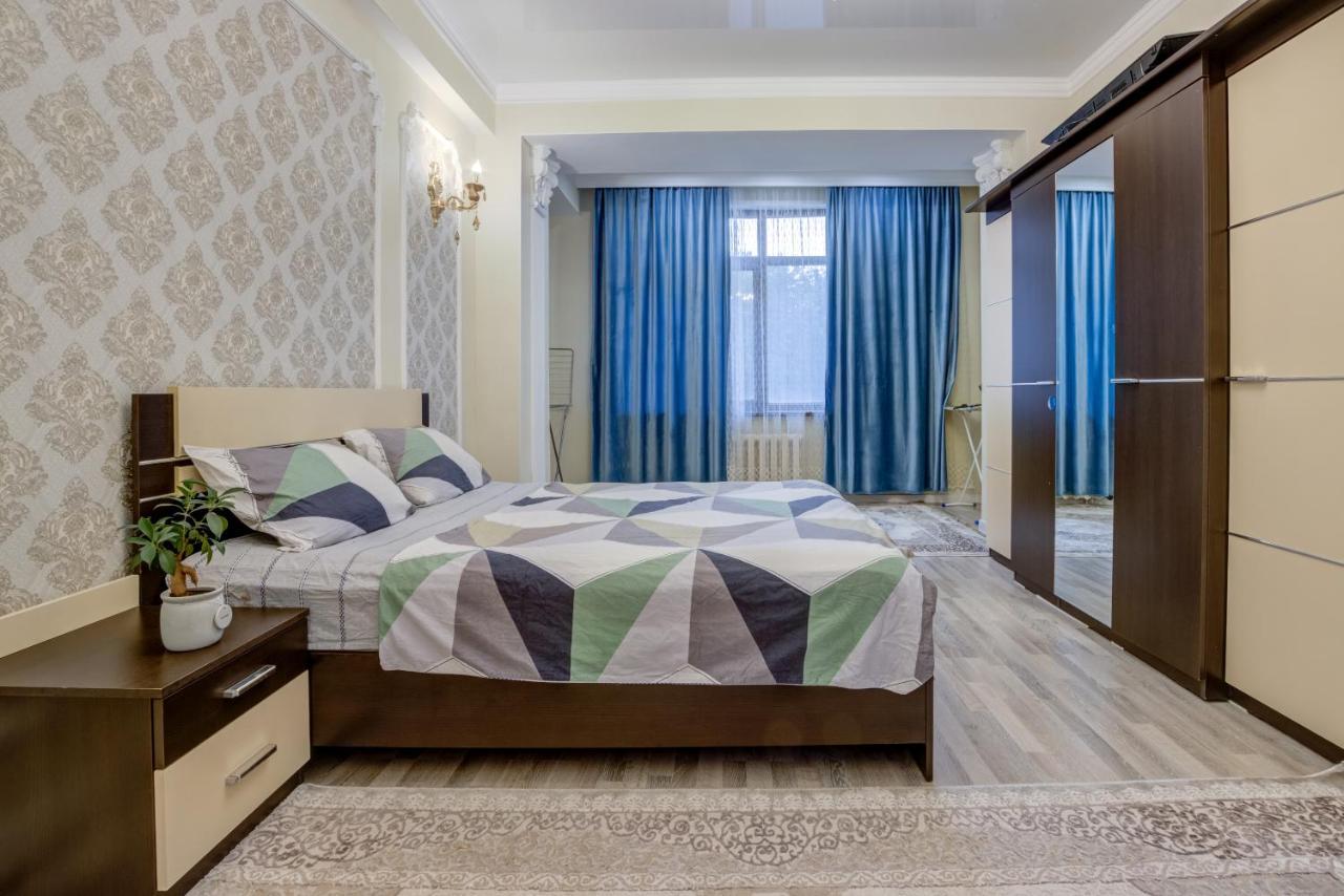 2-Ком Квартира Διαμέρισμα Μπισκέκ Εξωτερικό φωτογραφία